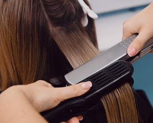 PLANCHADO DE CABELLO